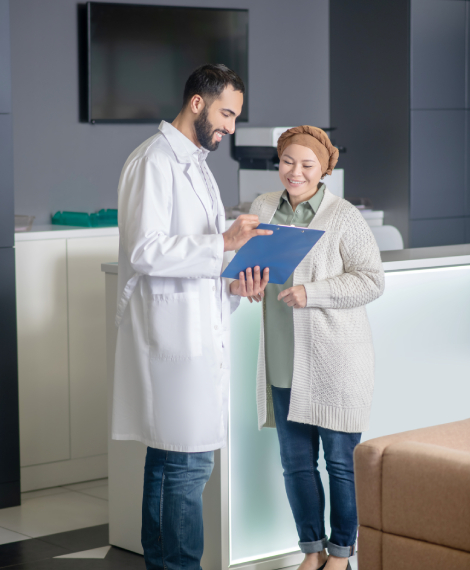 Equipo de Centro Médico Meditrés en consulta
